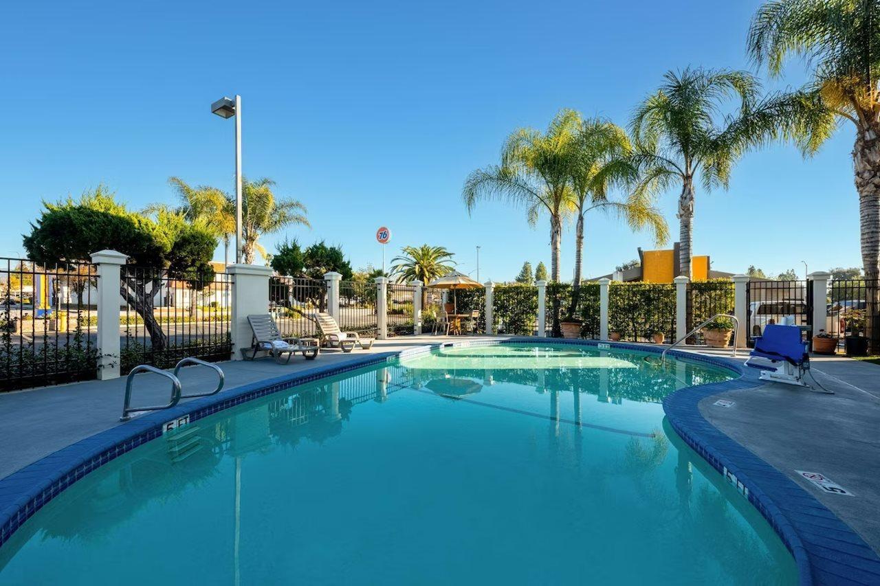 Comfort Inn Gilroy Kültér fotó
